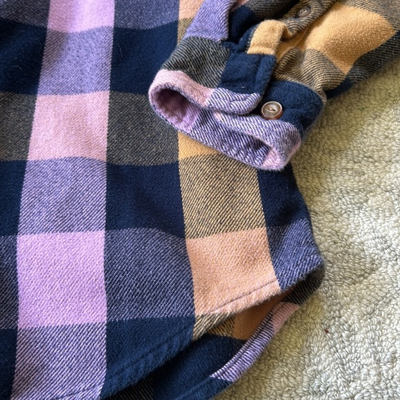 LL Bean Cotton Button Down Shirt Medium Petite - Picture 3 of 6